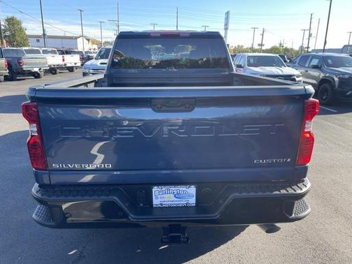 2026 Chevrolet Silverado 2500 Custom