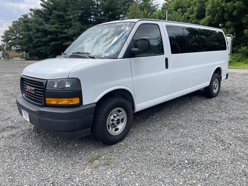2023 GMC Savana 3500 RWD 3500 Extended Wheelbase LS