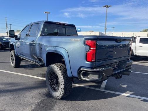 2025 Chevrolet Silverado 2500 LTZ