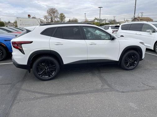 2025 Chevrolet Trax FWD ACTIV