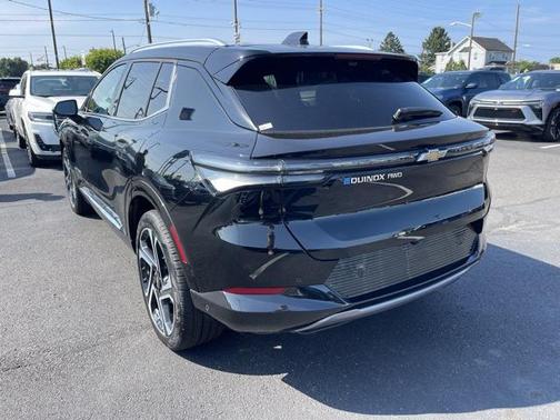 2025 Chevrolet Equinox EV LT