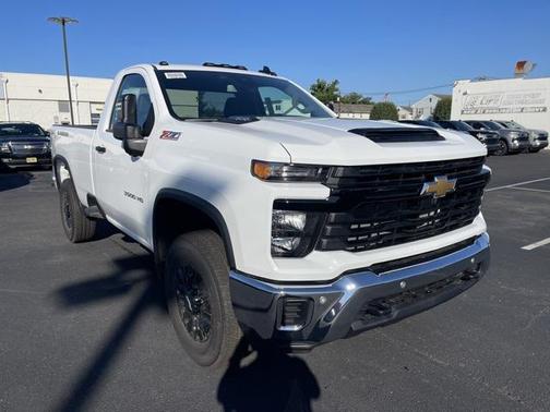 2025 Chevrolet Silverado 3500 WT