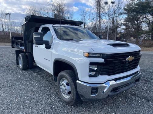2025 Chevrolet Silverado 3500 WT