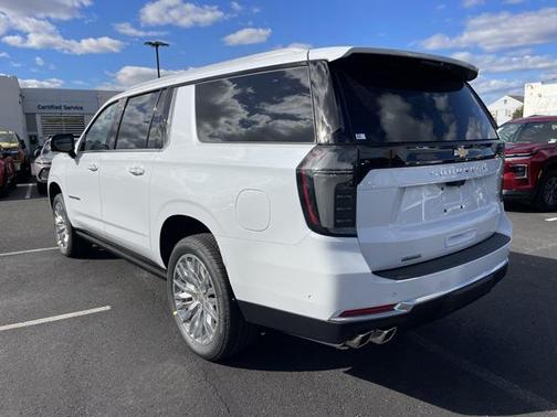 2026 Chevrolet Suburban High Country, 4WD