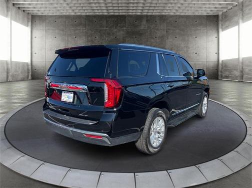 2024 GMC Yukon SLT