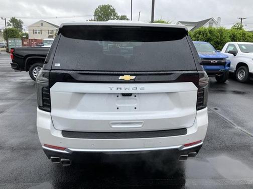 2025 Chevrolet Tahoe 4WD High Country