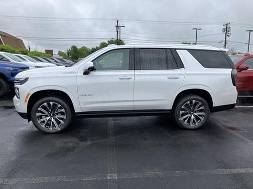 2025 Chevrolet Tahoe 4WD High Country