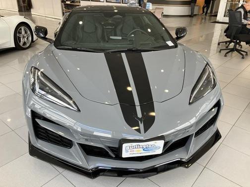 2025 Chevrolet Corvette E-Ray RWD Convertible 2LZ