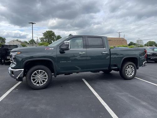 2025 Chevrolet Silverado 3500 LTZ
