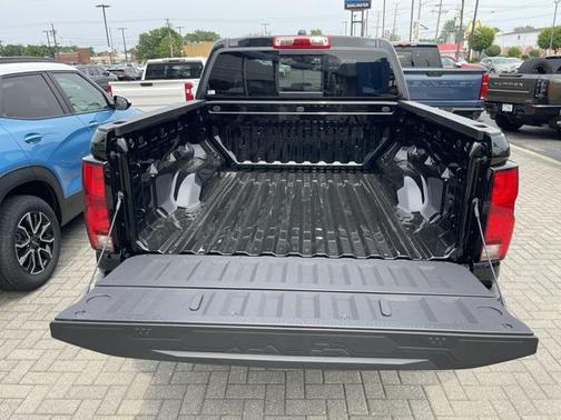 2025 Chevrolet Colorado LT