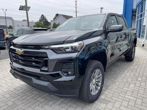 2025 Chevrolet Colorado LT