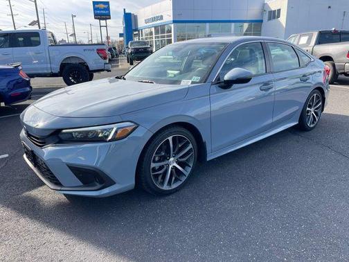 2022 Honda Civic Touring