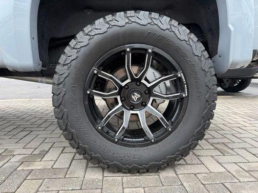 Slate Gray Metallic 2024 Chevrolet Silverado 1500 RST