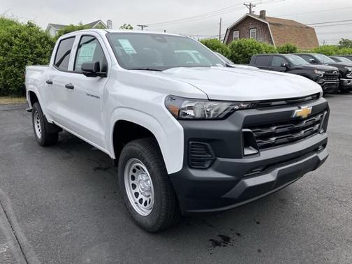 2025 Chevrolet Colorado WT