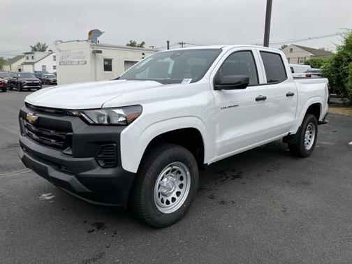 2025 Chevrolet Colorado WT
