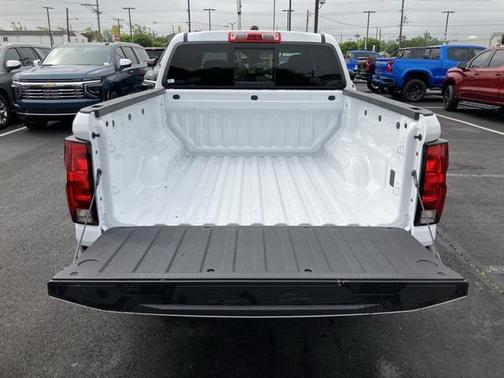 2025 Chevrolet Colorado WT