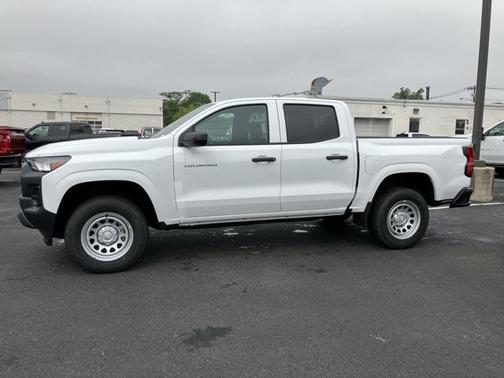 2025 Chevrolet Colorado WT