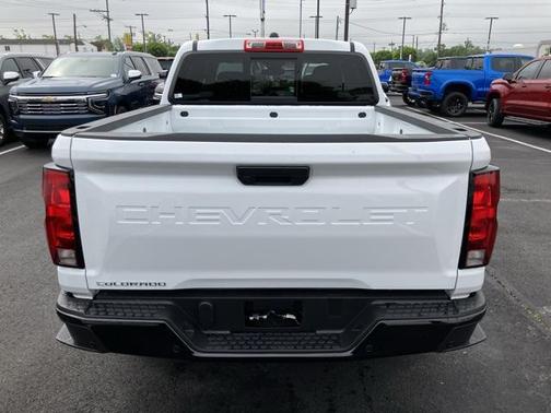 2025 Chevrolet Colorado WT
