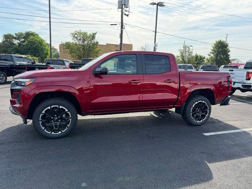 Radiant Red Tintcoat 2026 Chevrolet Colorado Z71