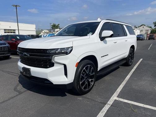2021 Chevrolet Suburban RST