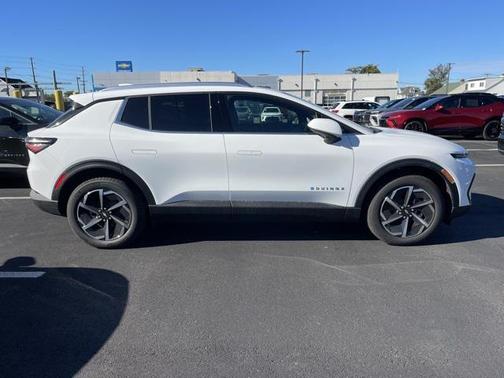2026 Chevrolet Equinox EV LT