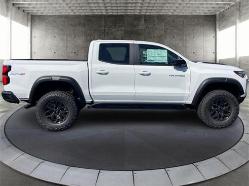 2025 Chevrolet Colorado ZR2