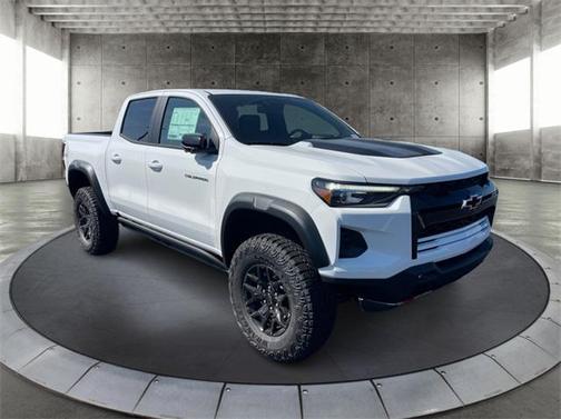 2025 Chevrolet Colorado ZR2