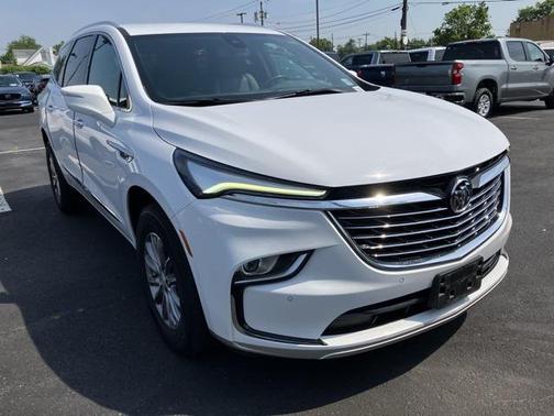 2022 Buick Enclave FWD Essence