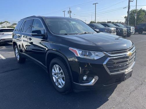 2020 Chevrolet Traverse LT Cloth