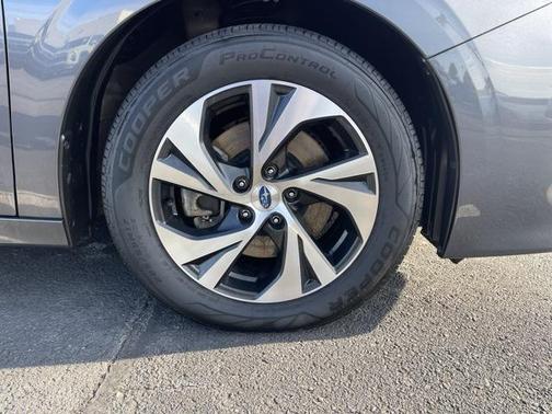 2021 Subaru Legacy Premium