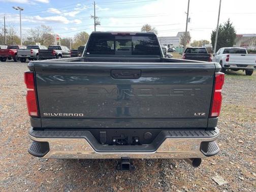 2025 Chevrolet Silverado 3500 LTZ