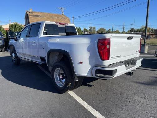2026 Chevrolet Silverado 3500 High Country