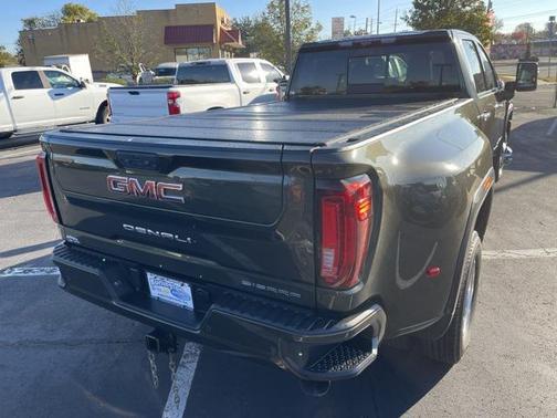 2023 GMC Sierra 3500 Denali