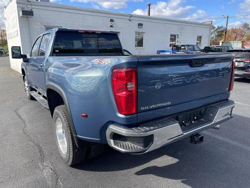 2026 Chevrolet Silverado 3500 LT