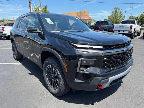 Mosaic Black Metallic 2026 Chevrolet Traverse AWD Z71