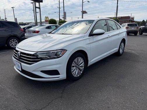 White 2019 Volkswagen Jetta 1.4T S