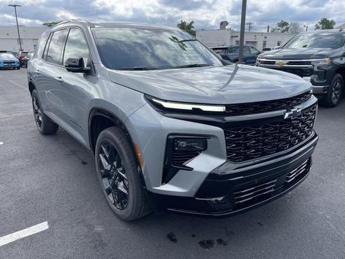 2025 Chevrolet Traverse RS