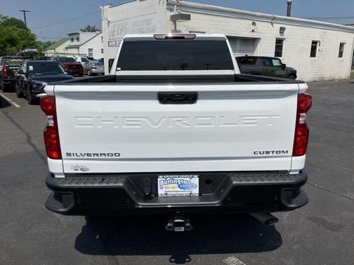 2024 Chevrolet Silverado 2500 Custom