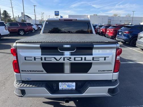 2022 Chevrolet Silverado 1500 Custom