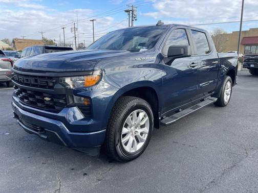2022 Chevrolet Silverado 1500 Custom