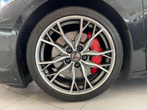 2024 Chevrolet Corvette Stingray w/2LT