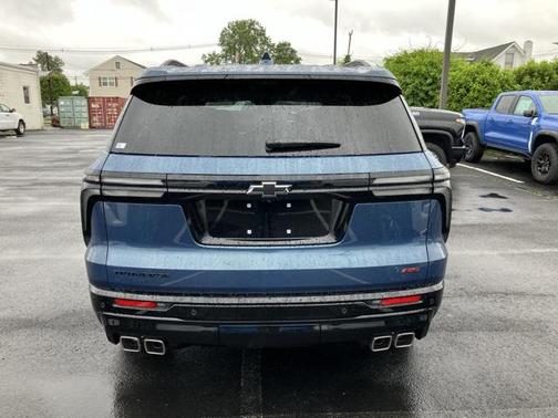 2025 Chevrolet Traverse RS