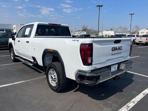 Summit White 2024 GMC Sierra 2500 Pro