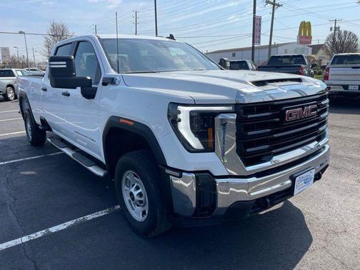 Summit White 2024 GMC Sierra 2500 Pro