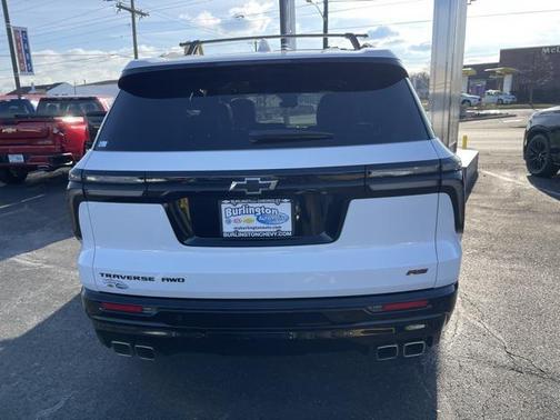 2024 Chevrolet Traverse RS