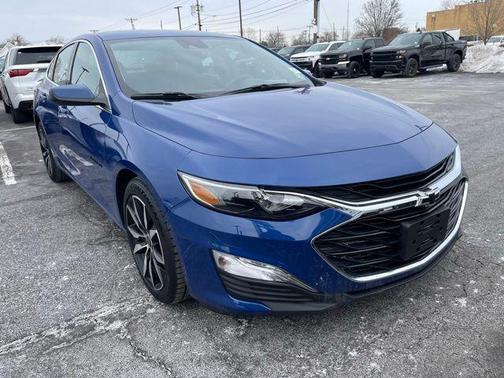 2023 Chevrolet Malibu FWD RS