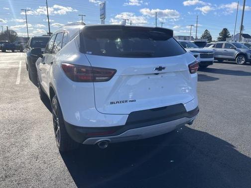 2025 Chevrolet Blazer 2LT