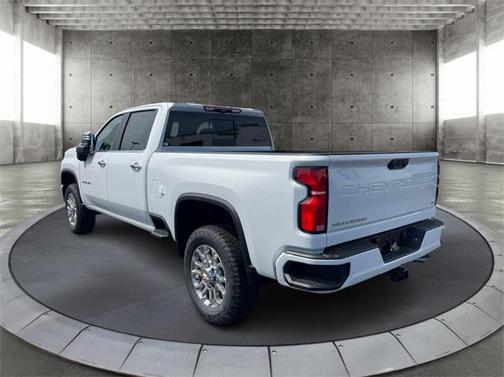 2025 Chevrolet Silverado 3500 LT