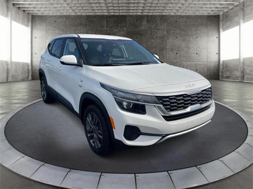 2023 Kia Seltos LX