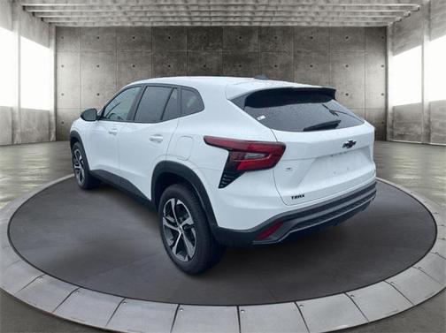 2025 Chevrolet Trax FWD 1RS
